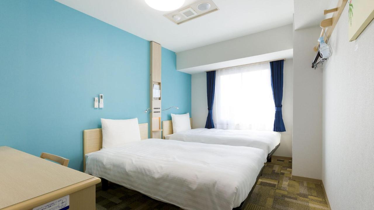 Toyoko Inn Kita-Toda-Eki Higashi-Guchi Toda  Buitenkant foto